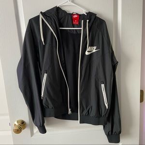 Nike Women’s Windbreaker